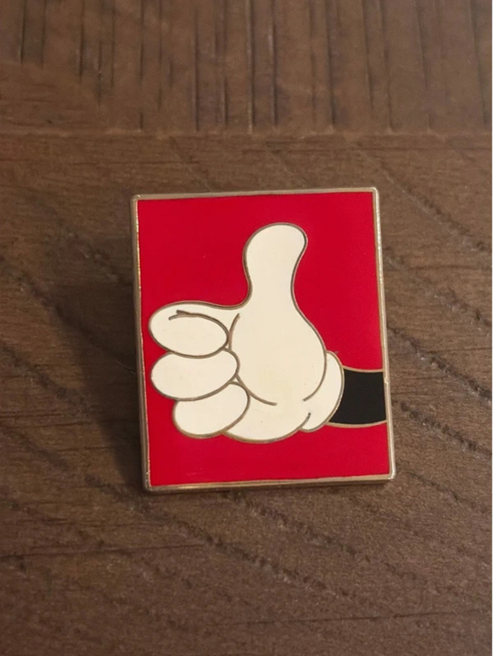 Disney Mickey Mouse White Glove Thumbs Up Red Square Pin 2002 PinPics 11511